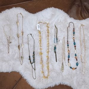 Lot of 8 necklaces